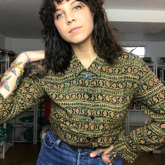 Vintage Patterned Button Down Blouse - B59 - Picture 8 of 8